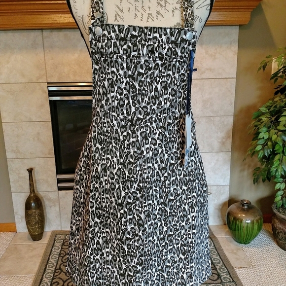 Leopard Print Bib Dress NWT! - Picture 14 of 16